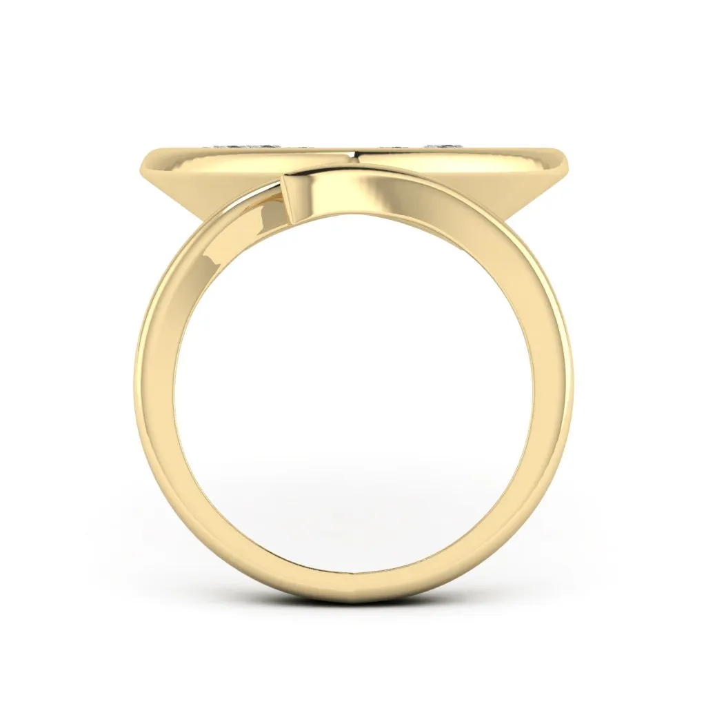 1.88 d.e.w cts Daynna Moissanite Ring