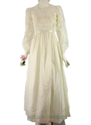 70s Cream Wedding Dress - sm
