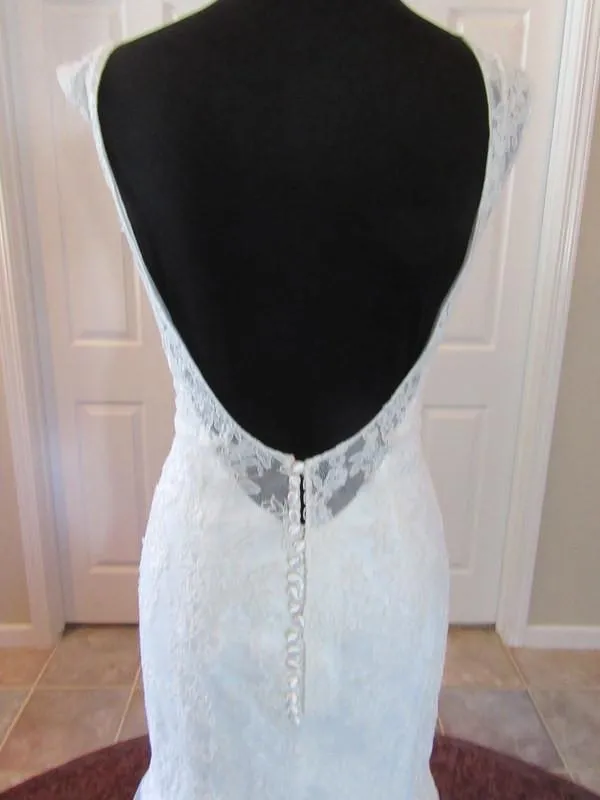 Allure Bridals 2800