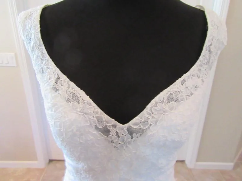 Allure Bridals 2800