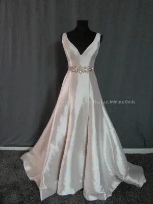 Allure Bridals Style 9600