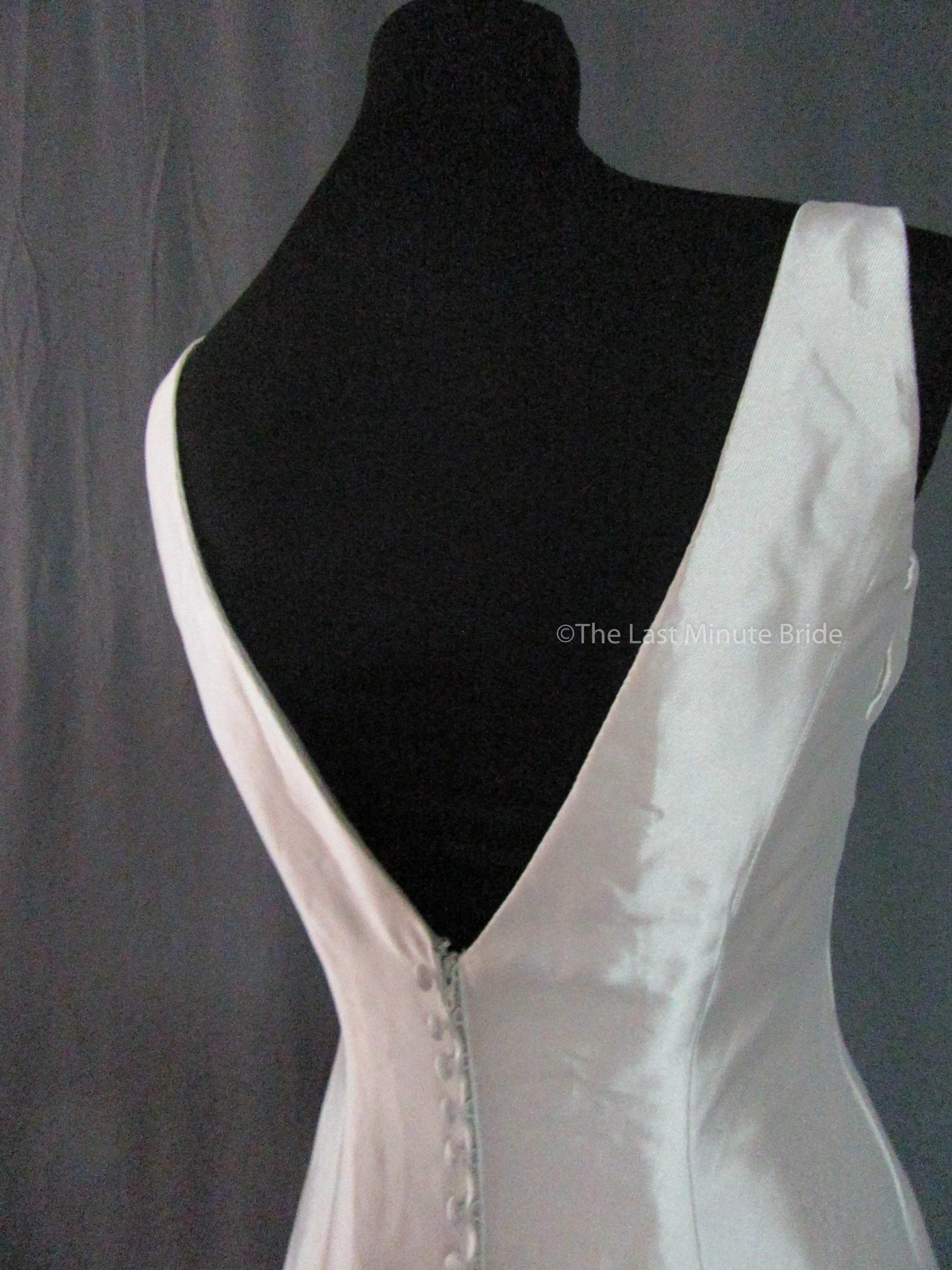 Allure Bridals Style 9600