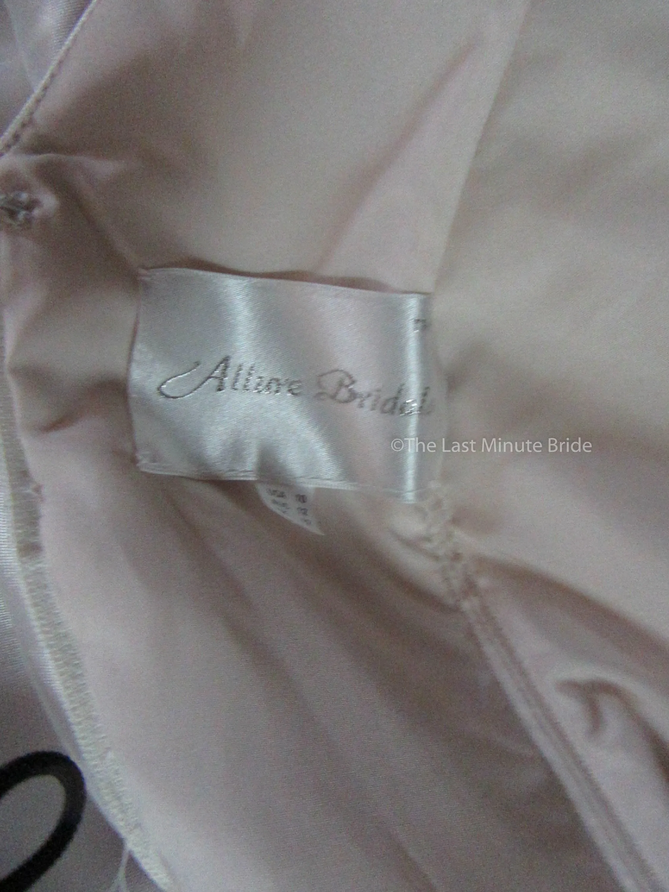 Allure Bridals Style 9600