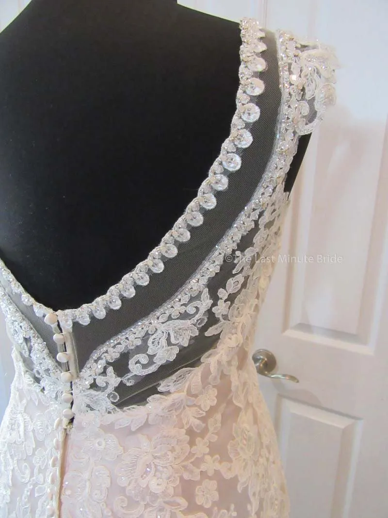 Allure Bridals W411