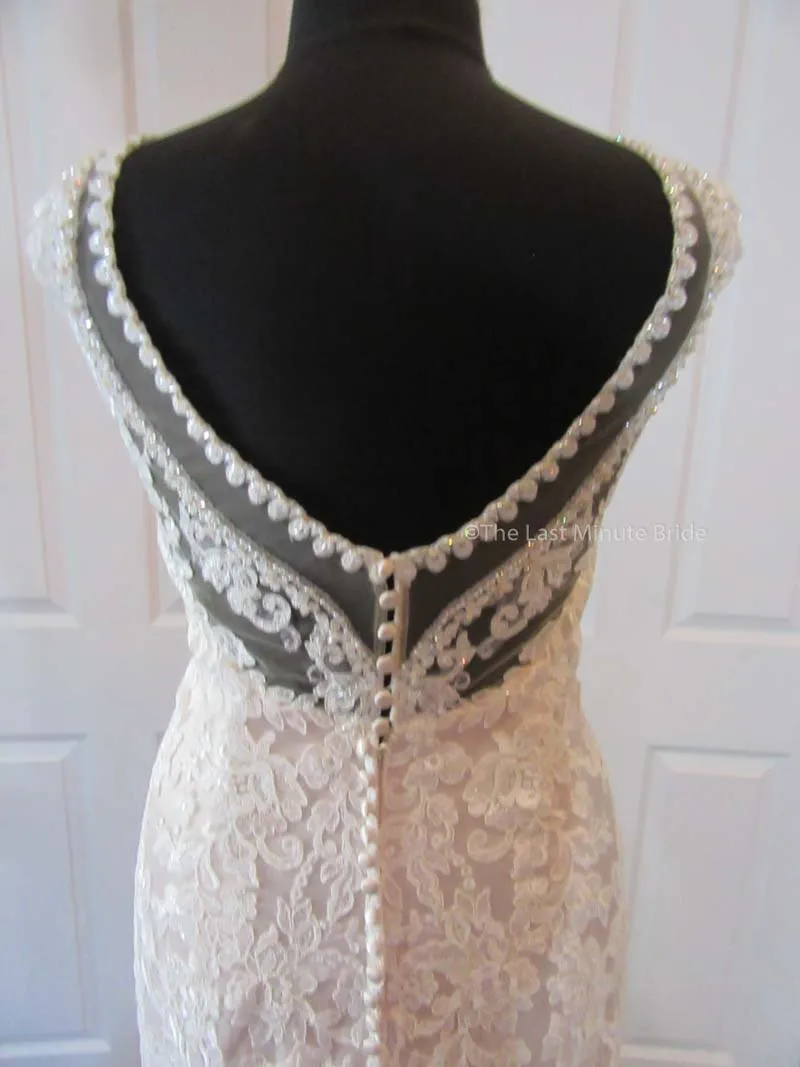 Allure Bridals W411