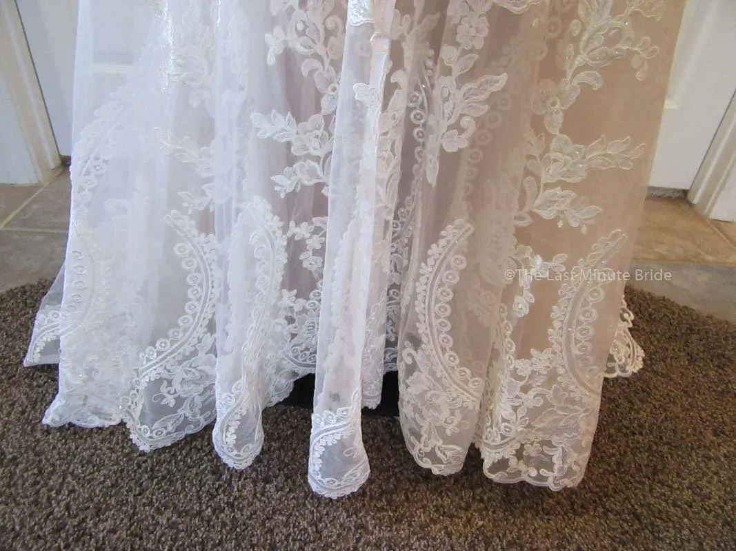 Allure Bridals W411
