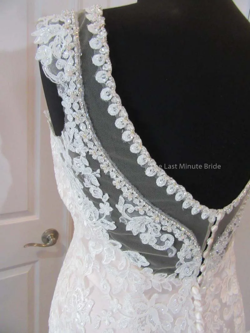 Allure Bridals W411