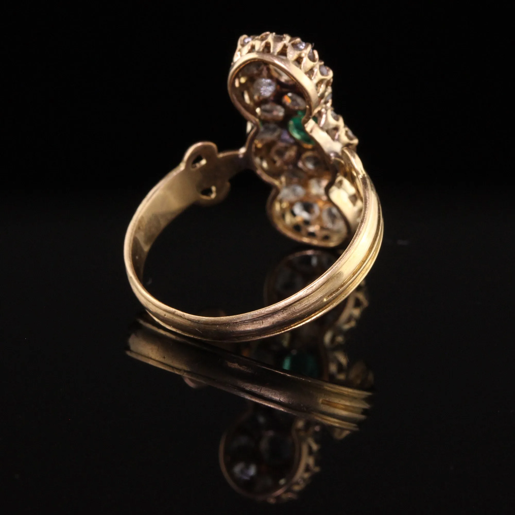 Antique Victorian 18K Yellow Gold Rose Cut Diamond and Emerald Dinner Ring