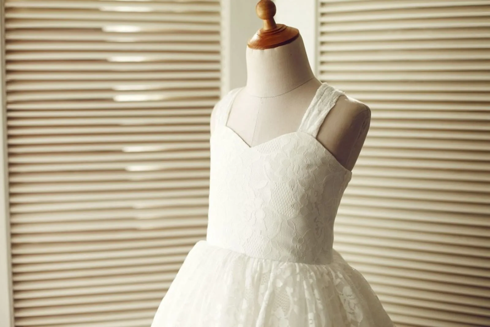 Backless Ivory Lace Straps Wedding Flower Girl Dress