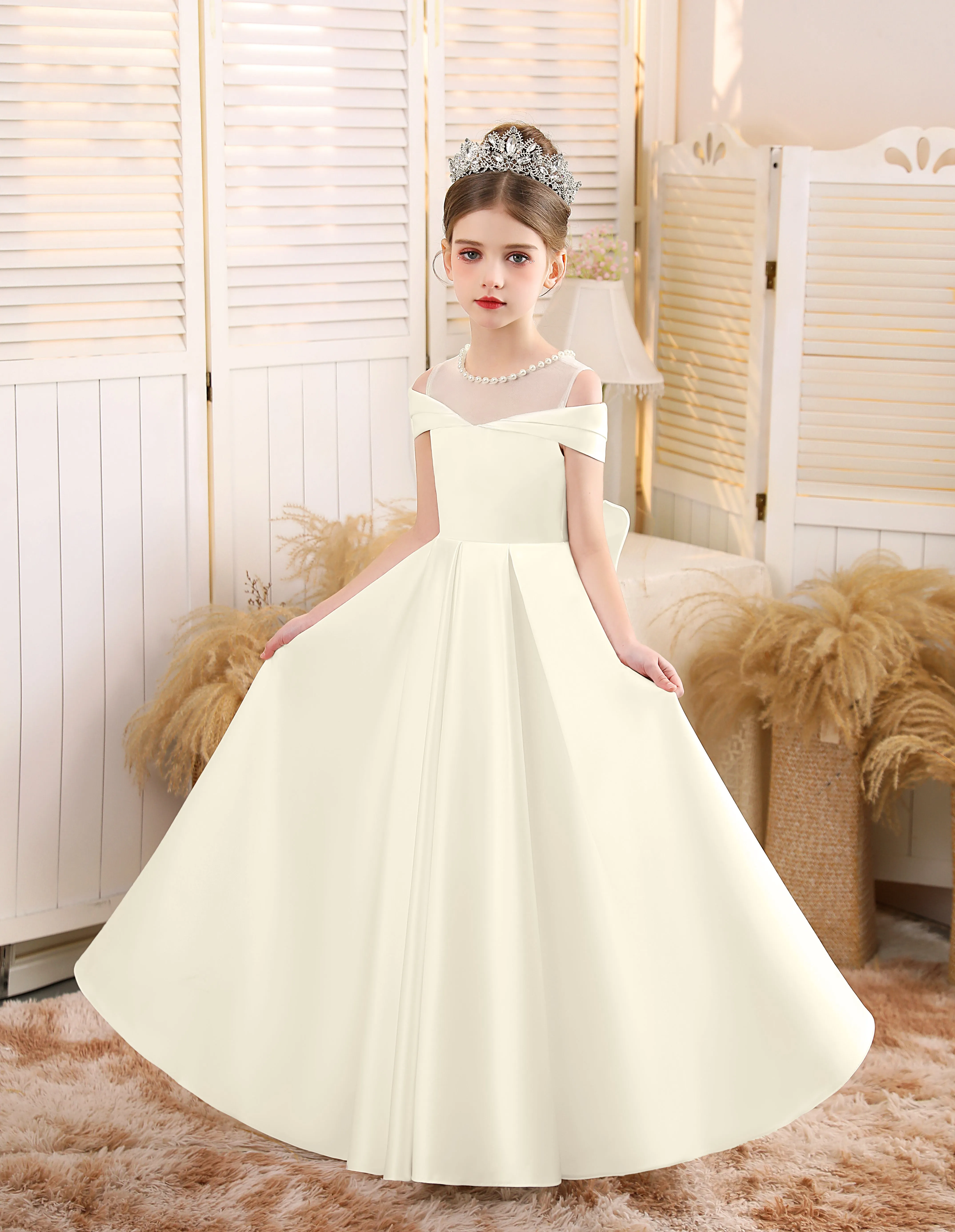 Ball-Gown/Princess Scoop Floor-Length Satin/Tulle Flower Girl Dress With Bow/Beading