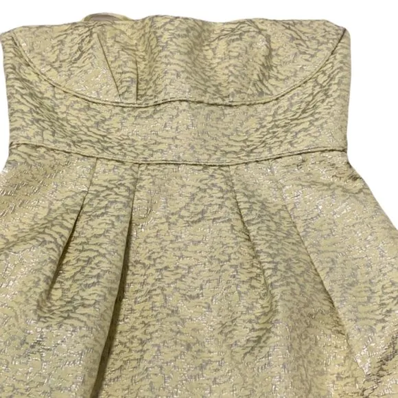 BCBGMazAzria Pale Lime Metallic Brocade Strapless Cocktail Dress sz 4