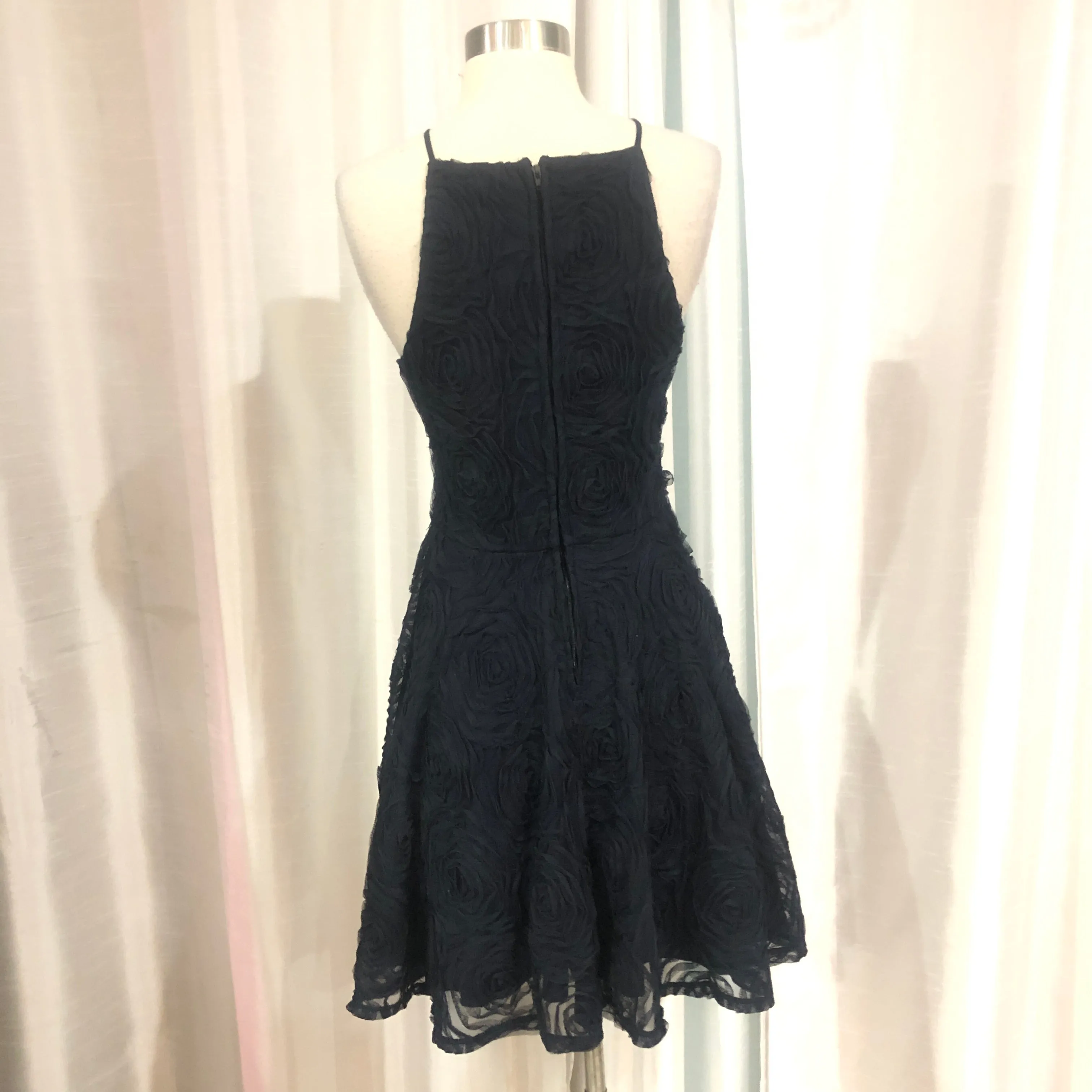 BOUTIQUE Short Navy Gown Size 16