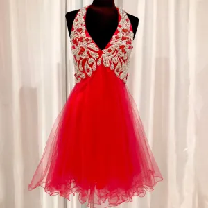 BOUTIQUE Short Red Halter Gown Size 10