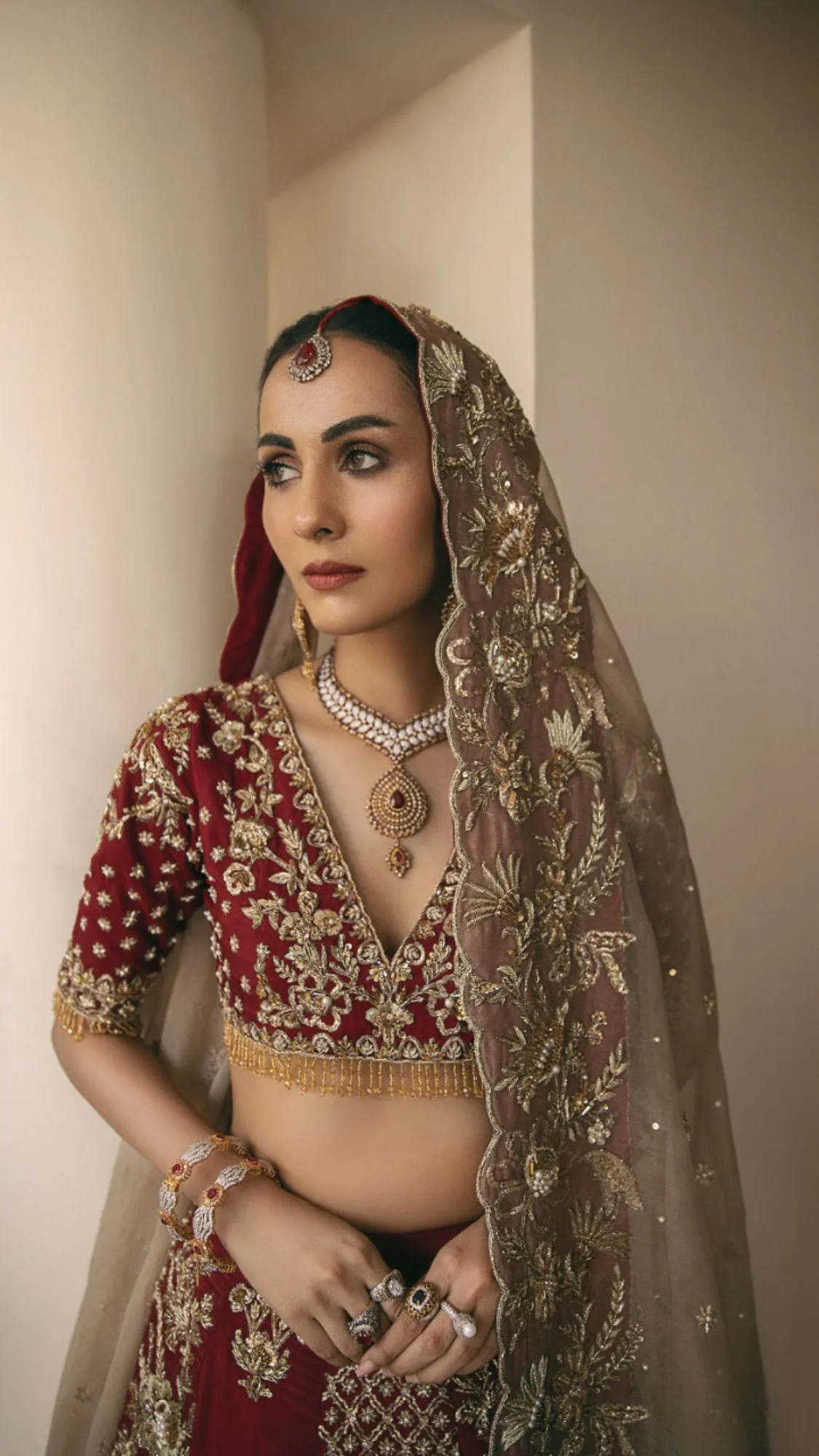 Bridal Wedding Dress in Choli Dupatta and Lehenga Style AR-2011