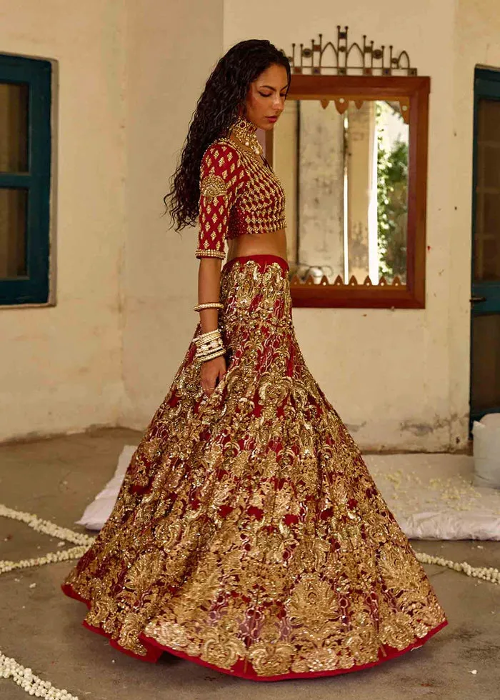 Bridal Wedding Dress in Choli Dupatta and Lehenga Style