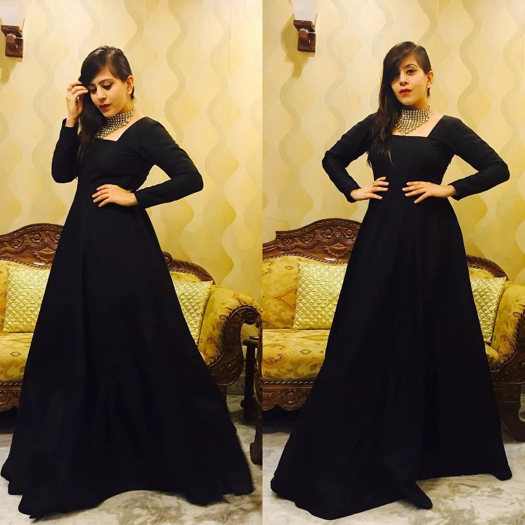 Chroma Black Gown