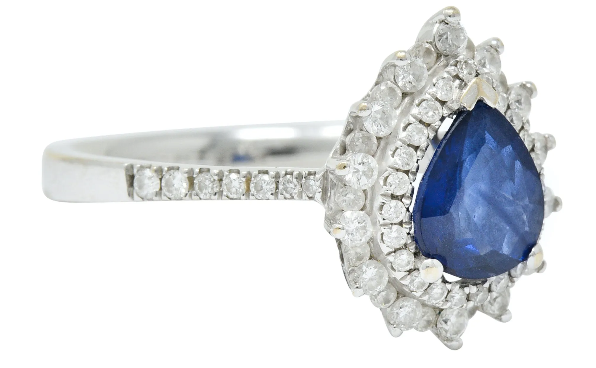 Contemporary 1.66 CTW Sapphire Diamond 18 Karat White Gold Cluster Ring