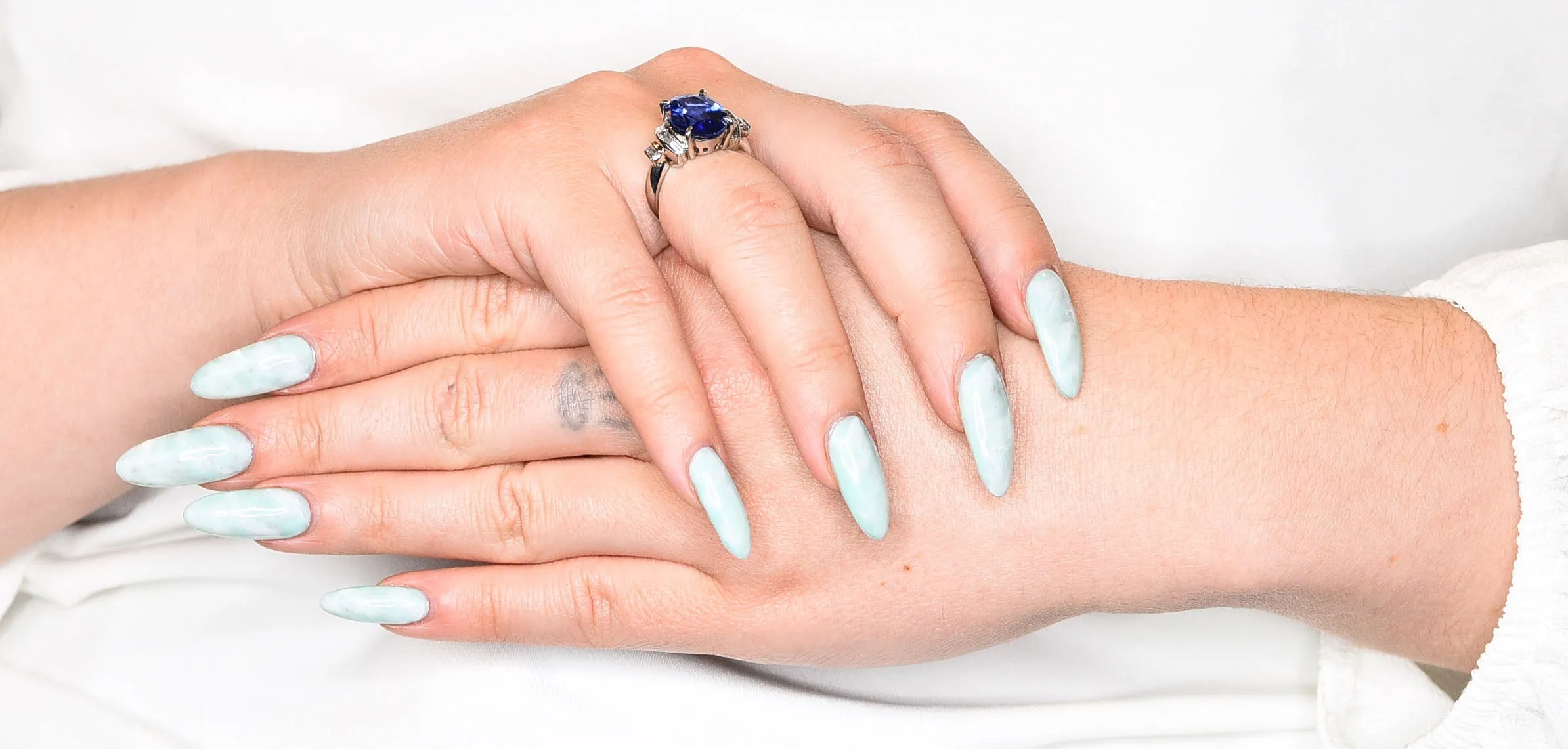 Contemporary 5.89 CTW Tanzanite Diamond Platinum Gemstone Ring
