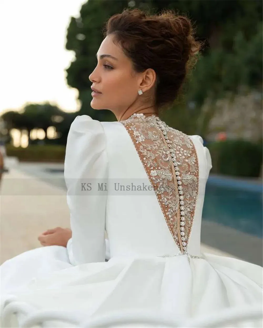 Customized Satin Muslim Wedding Dress Long Sleeve Princess Vintage Bridal Dresses A Line Beads High Neck Wedding Gowns Turkey