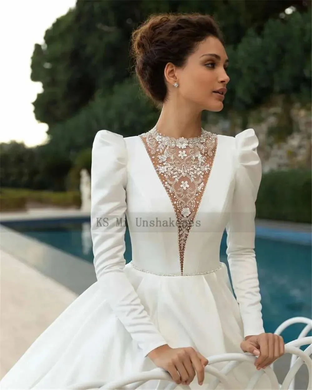 Customized Satin Muslim Wedding Dress Long Sleeve Princess Vintage Bridal Dresses A Line Beads High Neck Wedding Gowns Turkey