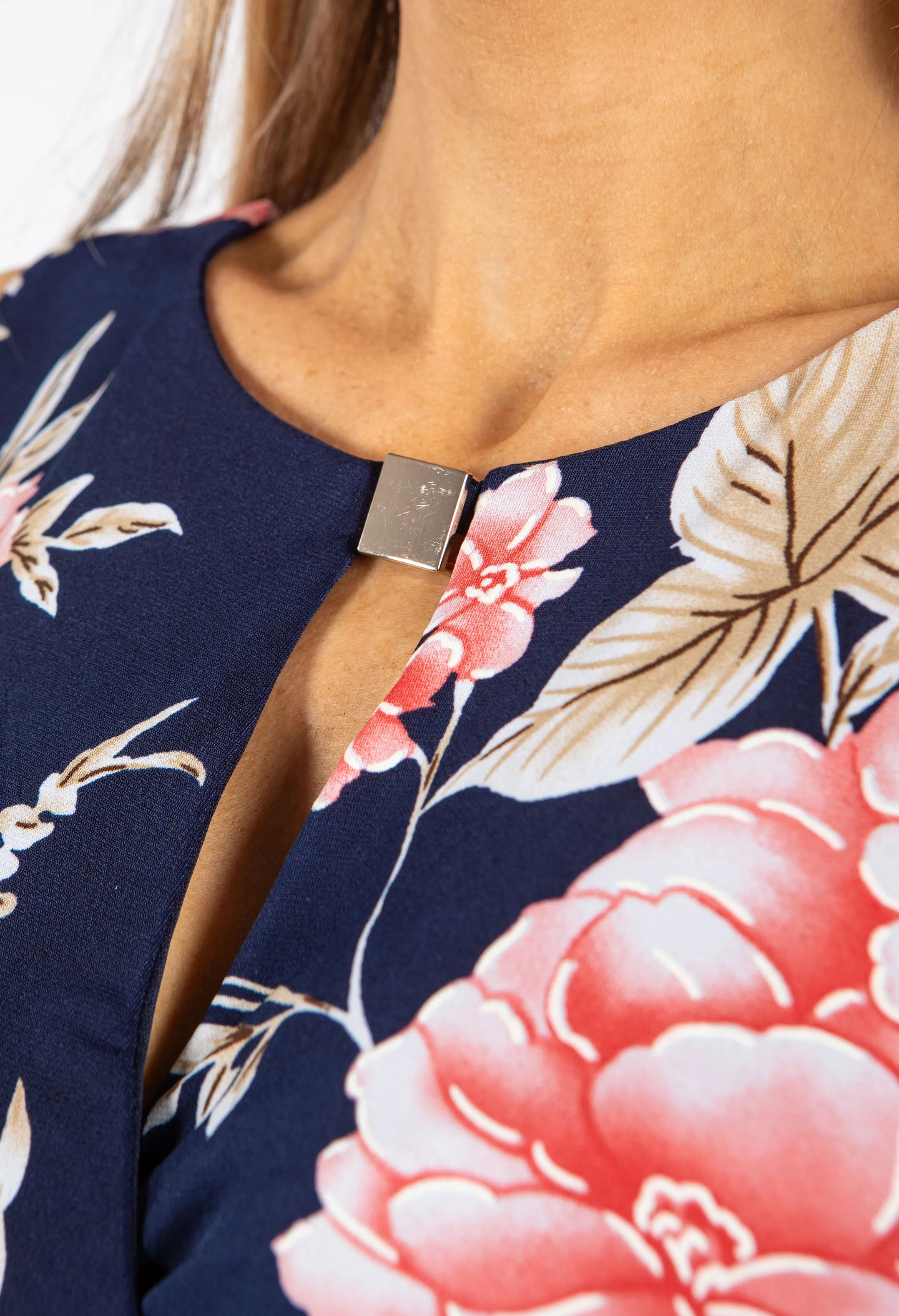 Cut Out Detail Sleeveless Dress