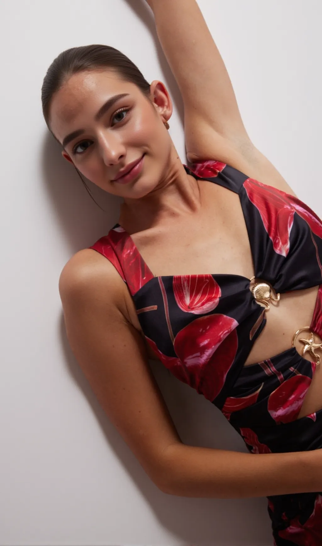 Cut Out Midi Dress - Noir Anthurium