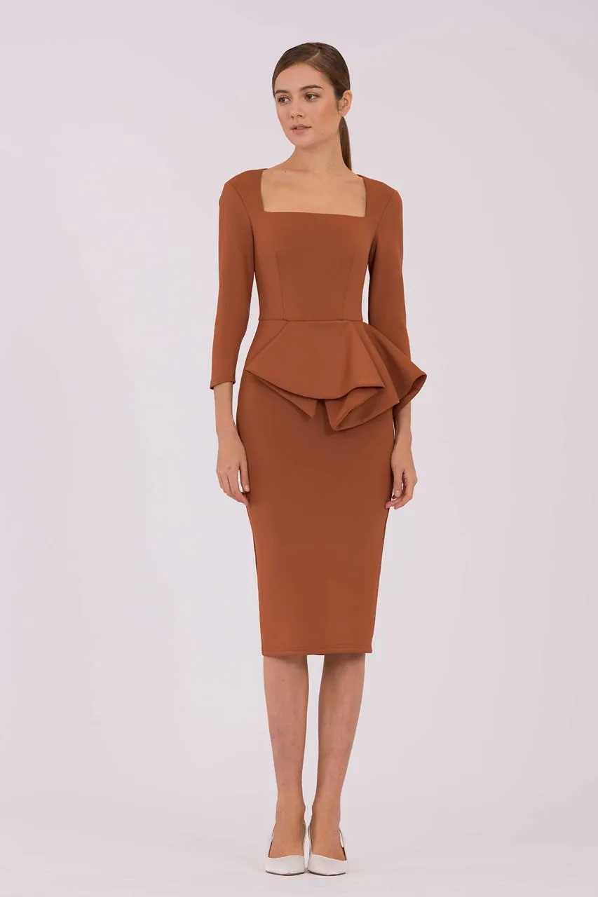 Daxertiq (Brown)