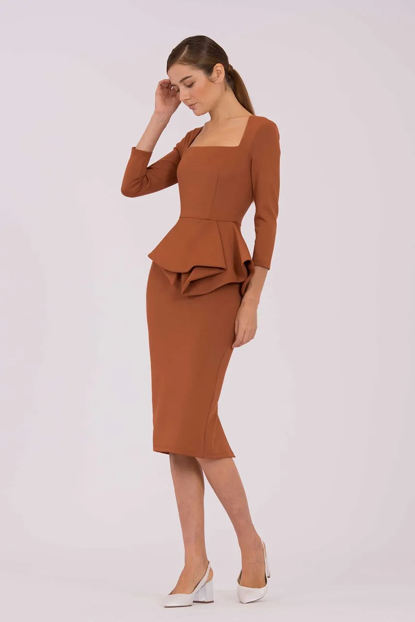 Daxertiq (Brown)