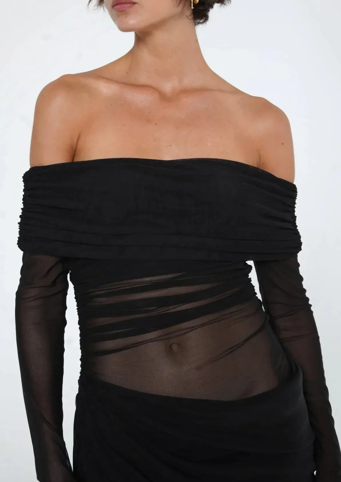 DIVINE DREAM | CUT-OUT MESH DRESS