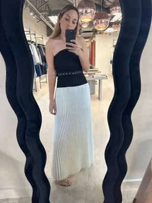 Elegance Pleated Dress