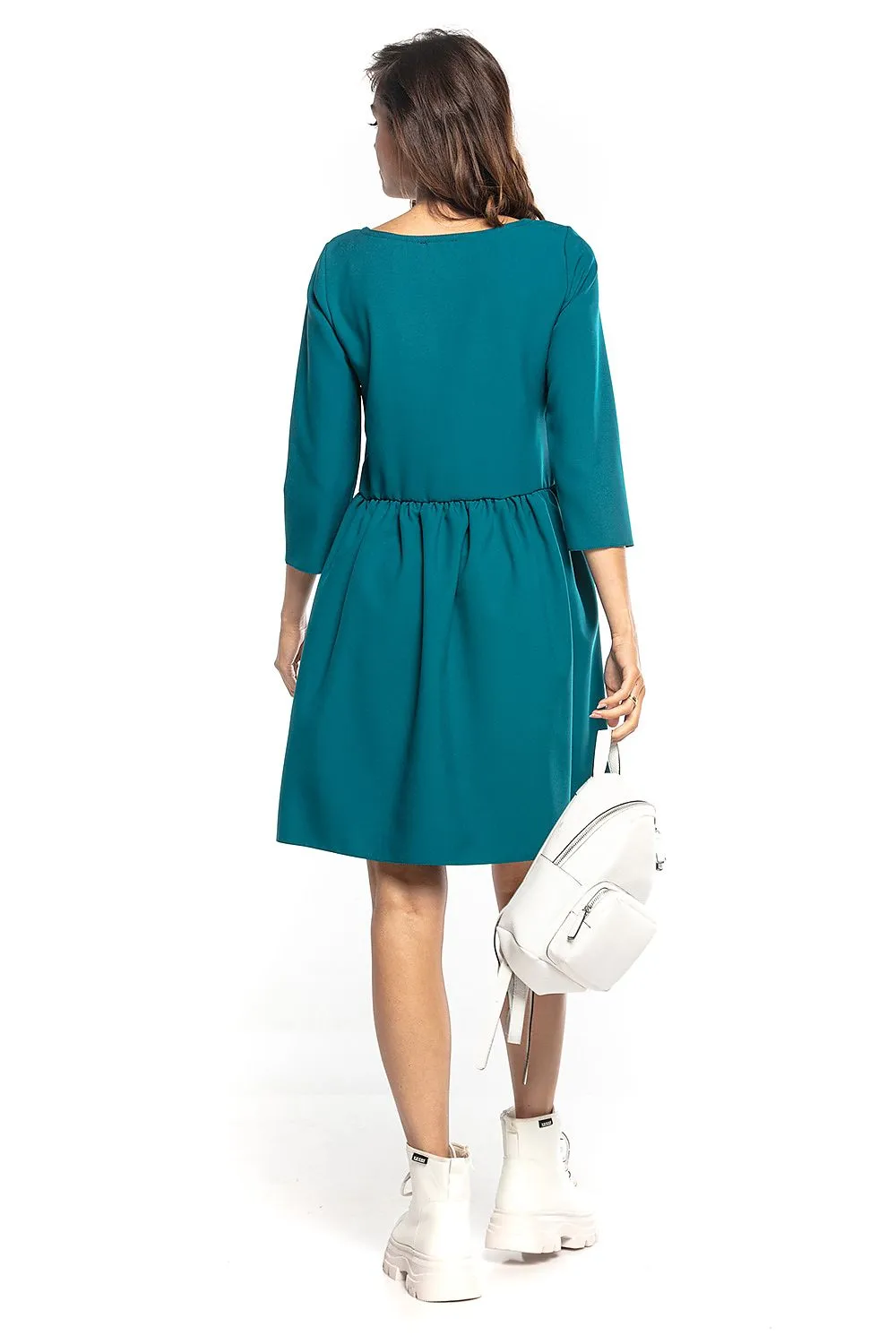 Elegant Pleated Midi Dress