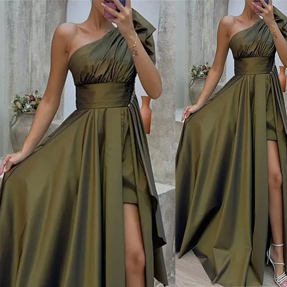 Graceful One-Shoulder Asymmetrical Gown with Dramatic Silhouette