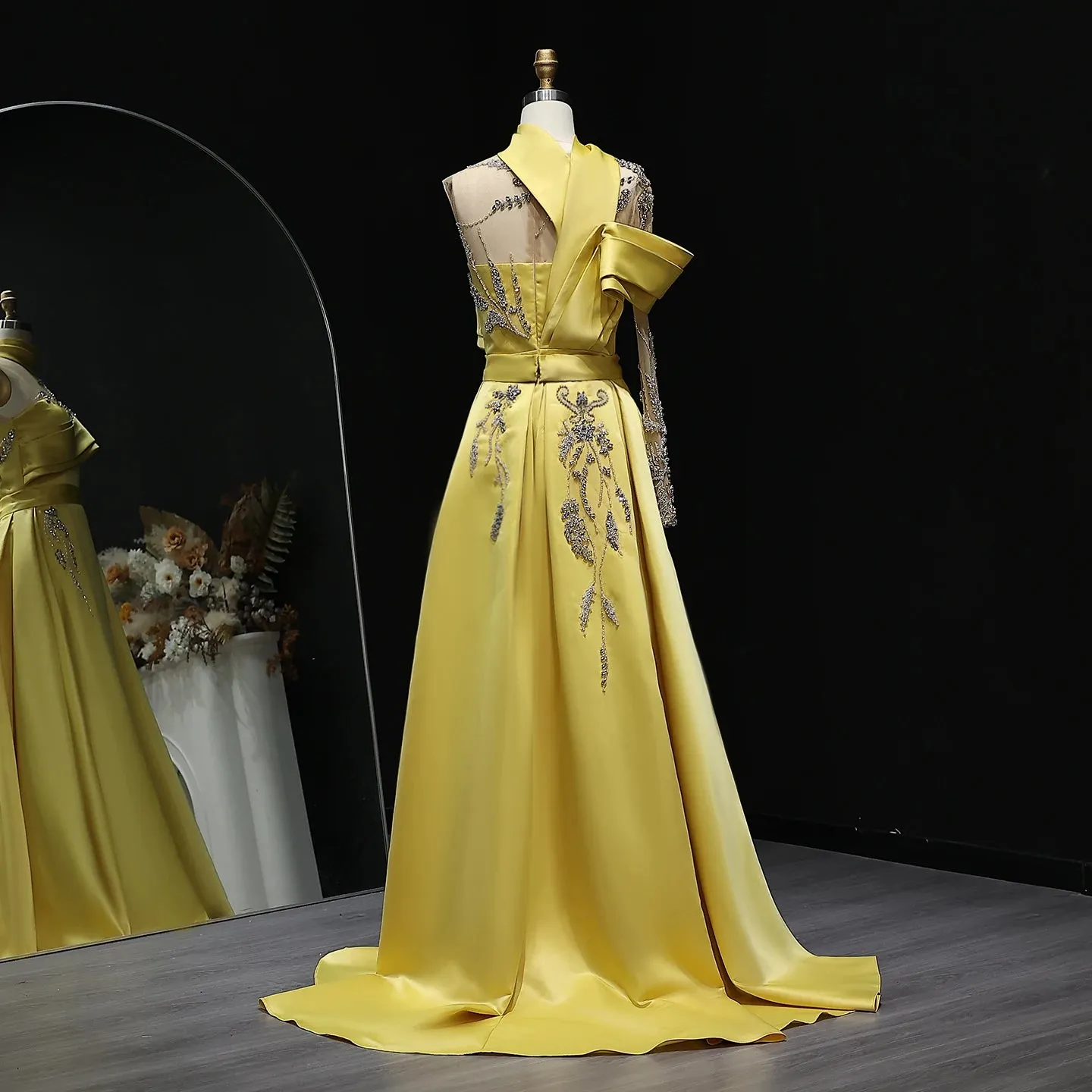 HELEN Luxury Elegant Yellow Satin Evening Gowns with Overskirt