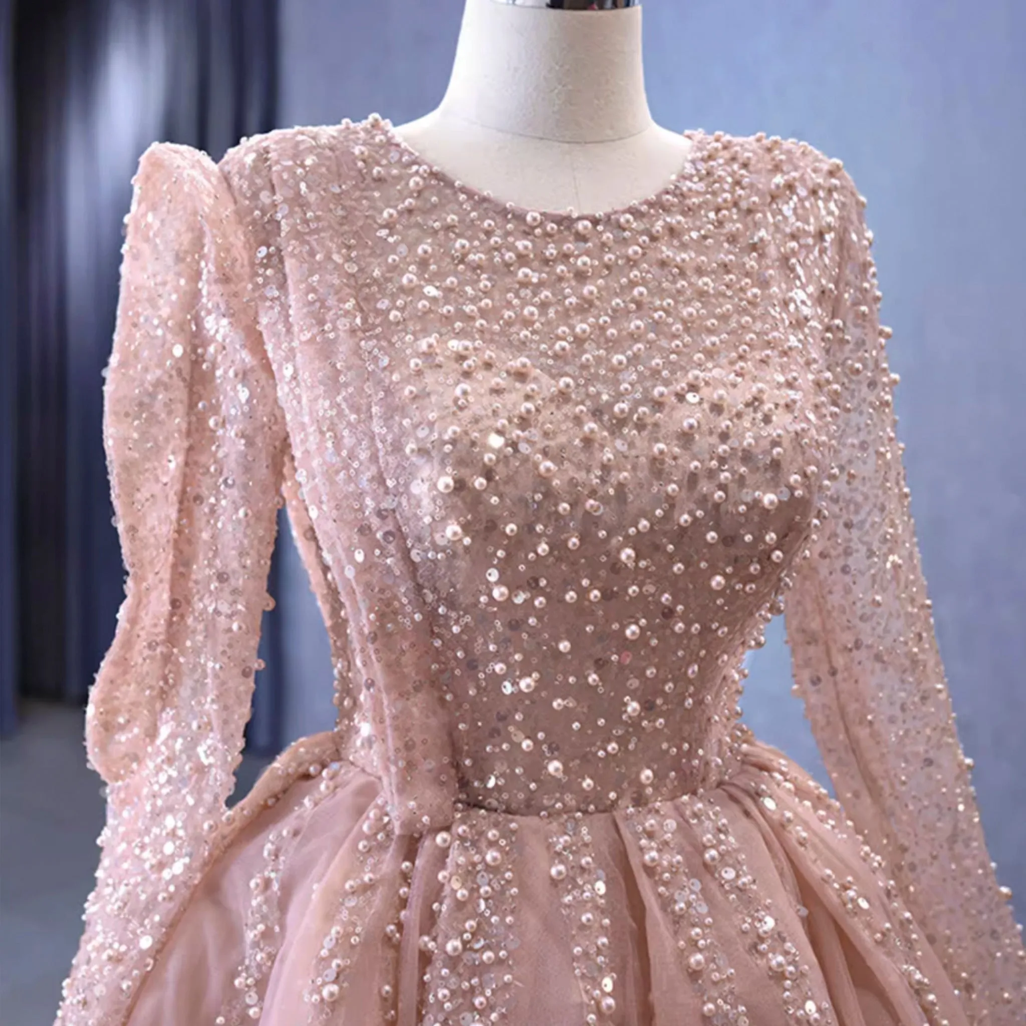 High-end Long Sleeve Ball Gowns Evening Pageant Dress with Pearl Beaded