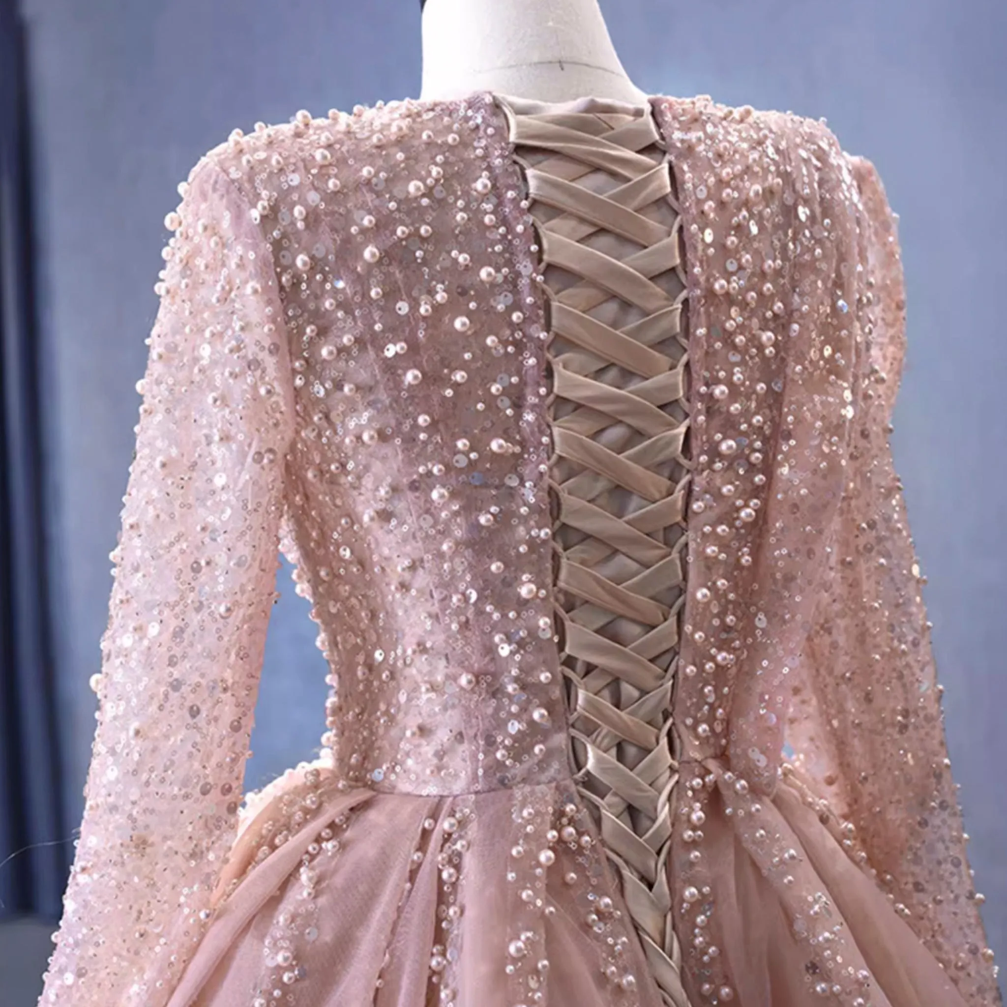 High-end Long Sleeve Ball Gowns Evening Pageant Dress with Pearl Beaded