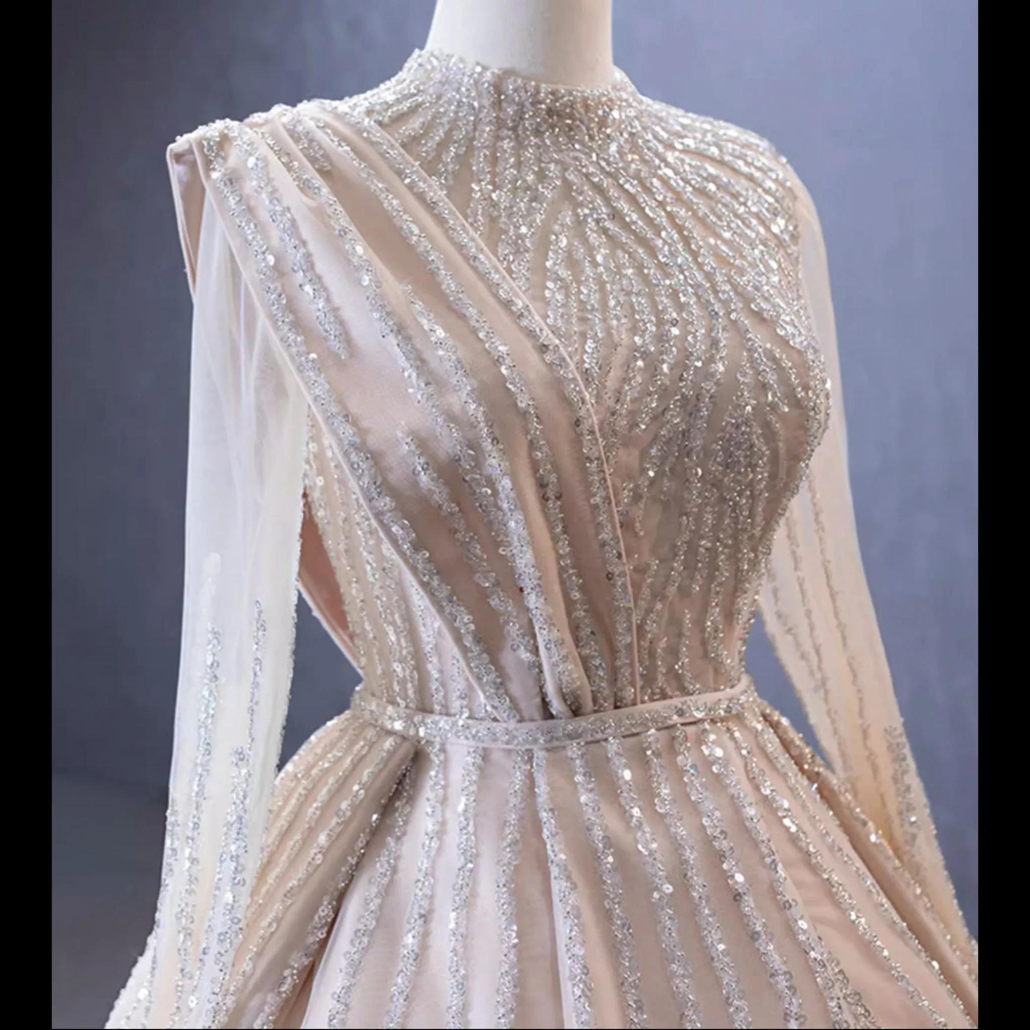 High O-neck Sparkly Beaded Formal Dress Prom Gown with Long Sleeve