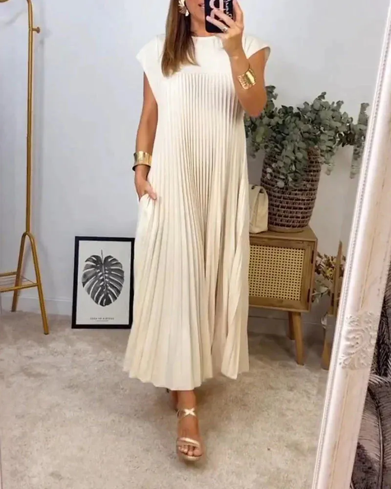 Iru® | Sleeveless Pleated Dress