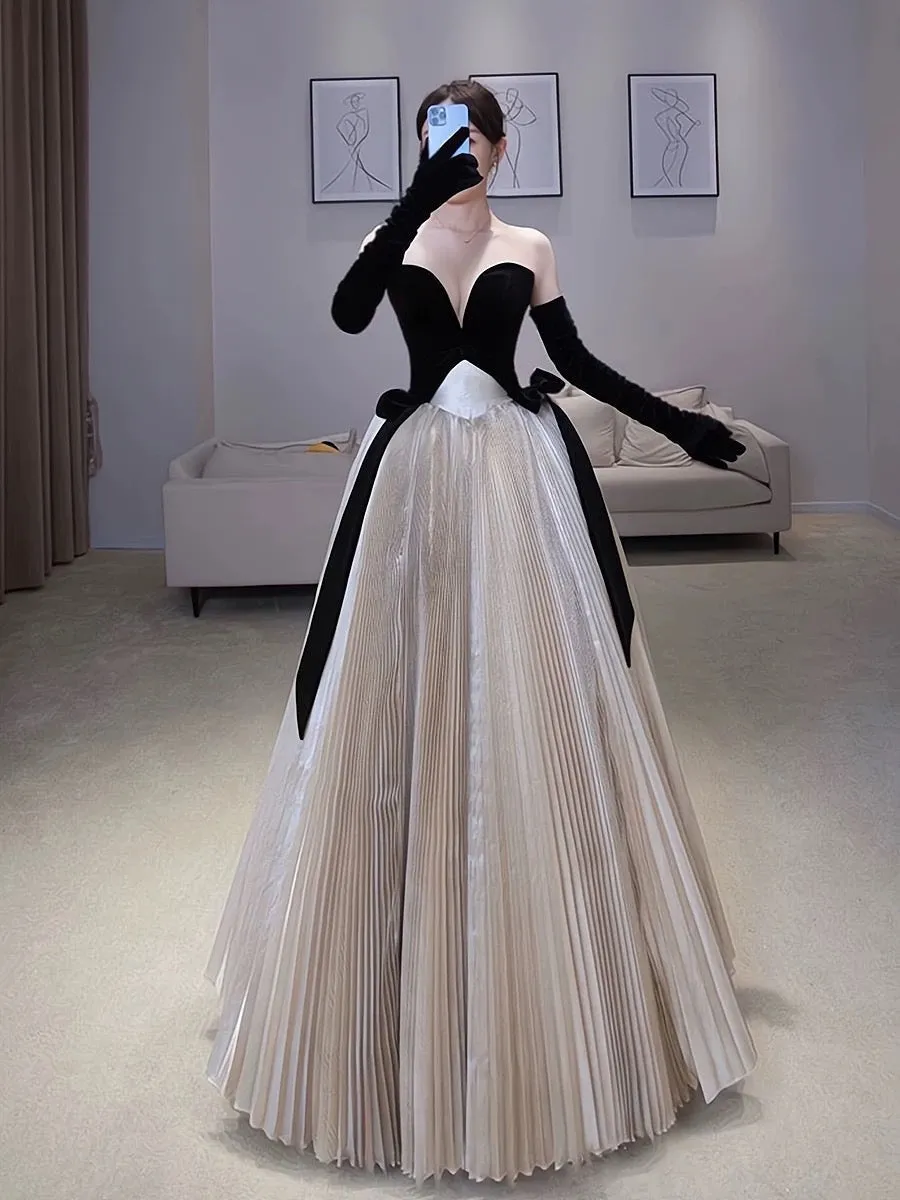 JazzHer Pretty Ball Gown Strapless Tulle Layers Long Champagne Ruffles Prom Dresses Sweet  Dresses With Gloves (PRE-ORDER)