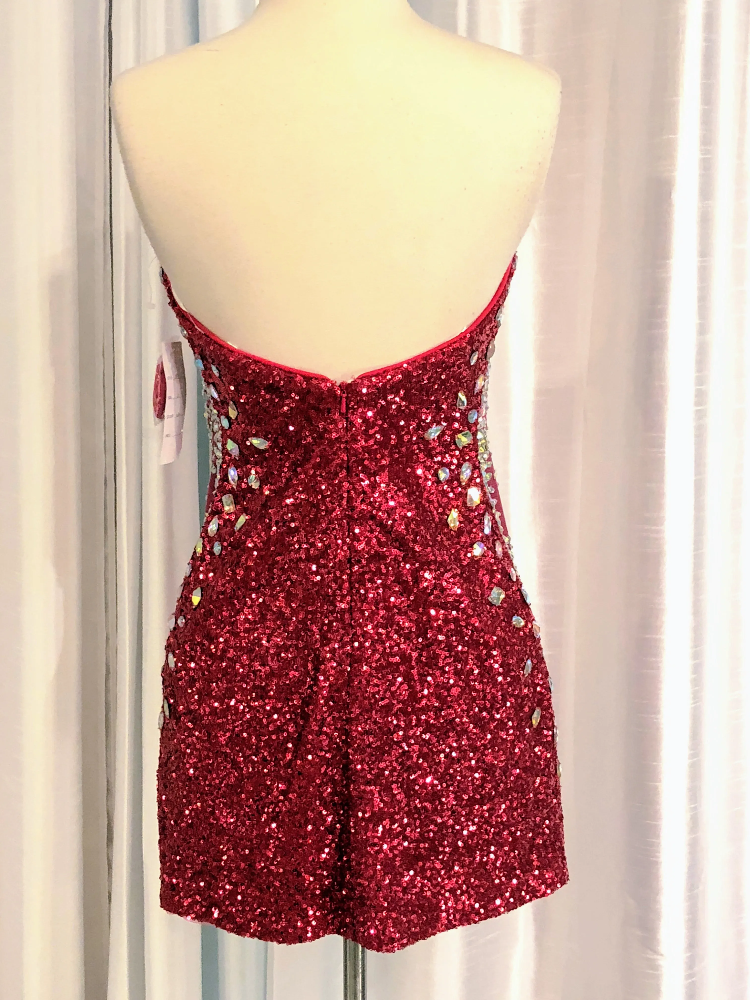 KARISHMA Short Dress Size 10