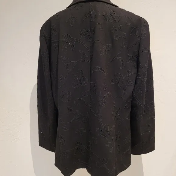 Lafayette 148 Black Wool Blazer Jacket with Beaded Embroidery Embellishments