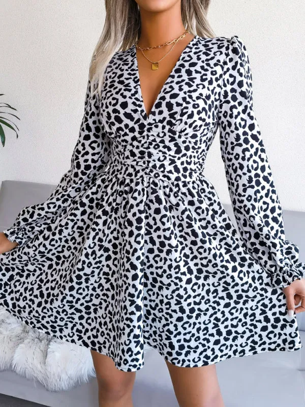 Leopard Print Mini Dress with Pleated Waist and V-Neck