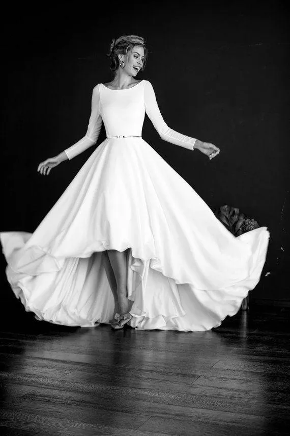 Long-sleeved High Low Wedding Gown Boat Neckline vestido de novia