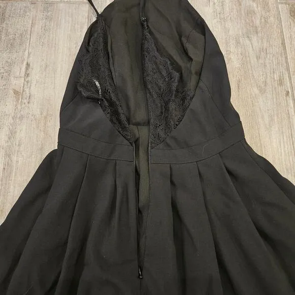 Lovers   Friends Dress Womens XS Fit &amp; Flare Cocktail Lace Open Back Pleated