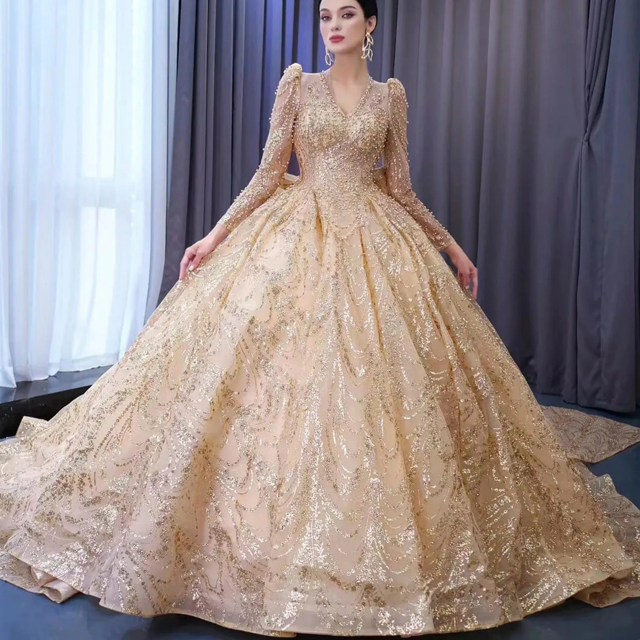 Luxury Long Sleeve Gold Ball Gown Puffy Skirt Big Wedding Dress with Bow