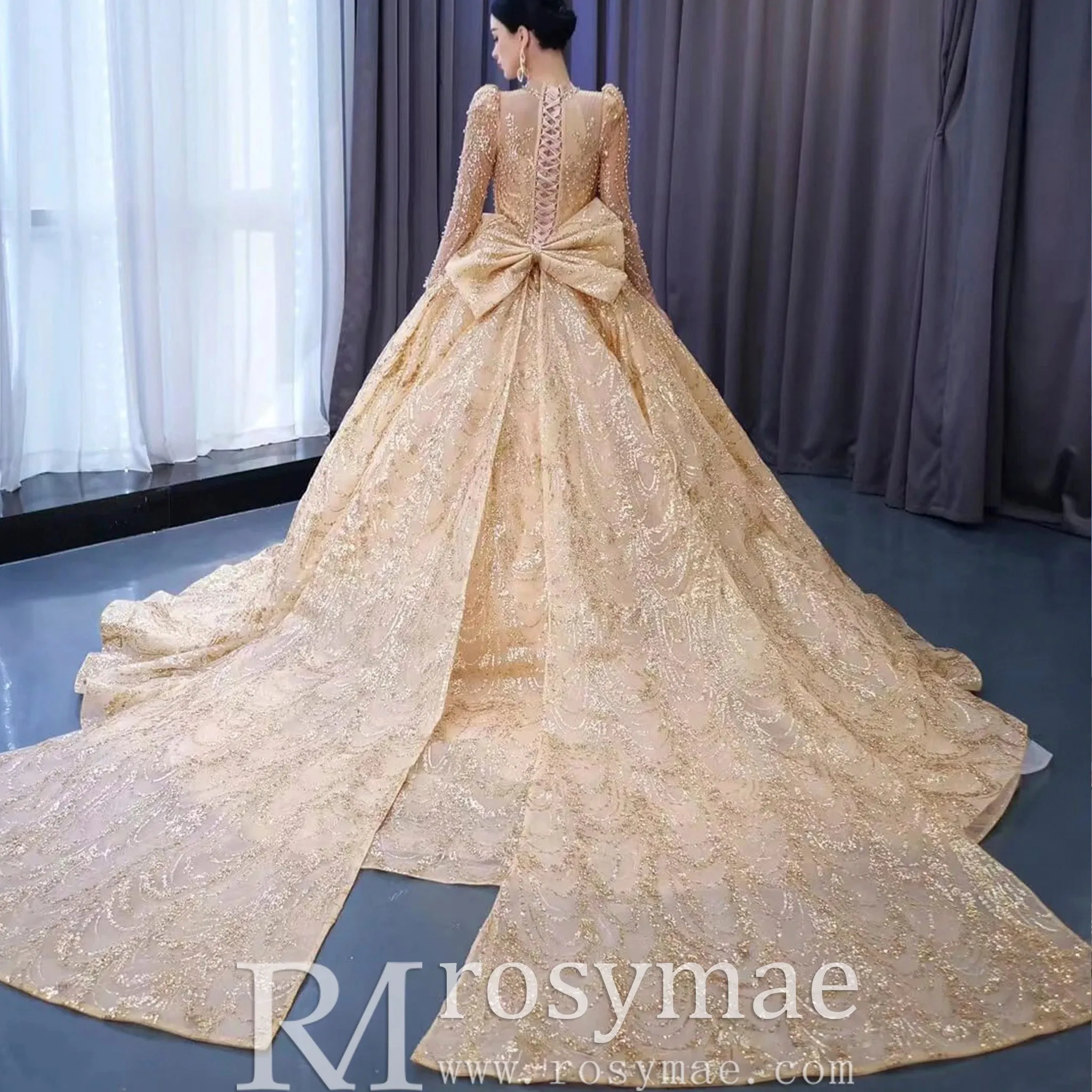 Luxury Long Sleeve Gold Ball Gown Puffy Skirt Big Wedding Dress with Bow