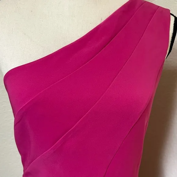 MICHAEL COSTELLO x REVOLVE | AVA MINI ONE SHOULDER DRESS FUCHSIA | SIZE MEDIUM