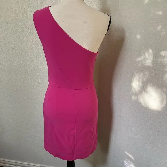 MICHAEL COSTELLO x REVOLVE | AVA MINI ONE SHOULDER DRESS FUCHSIA | SIZE MEDIUM