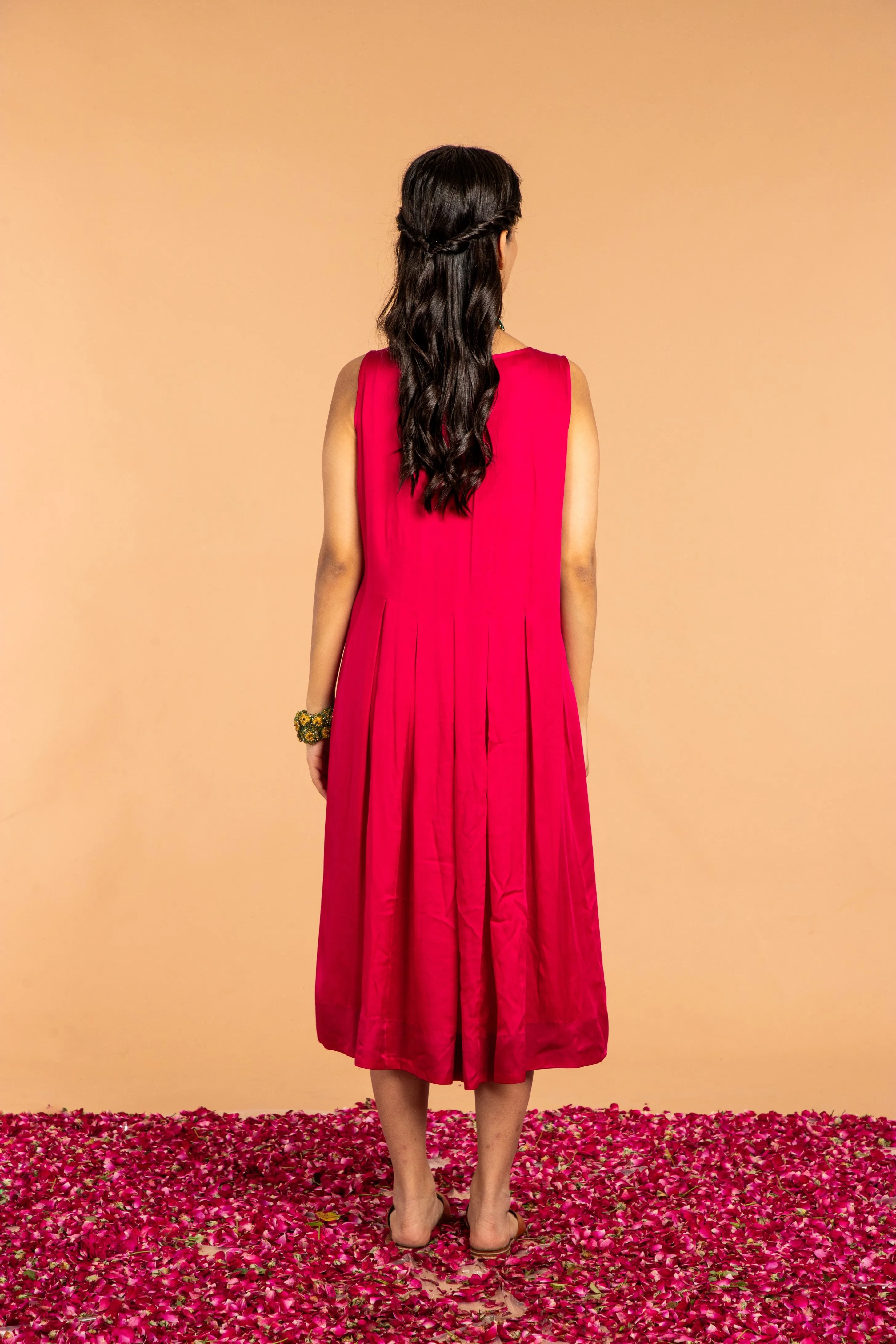 NOOR PLEATED DRESS