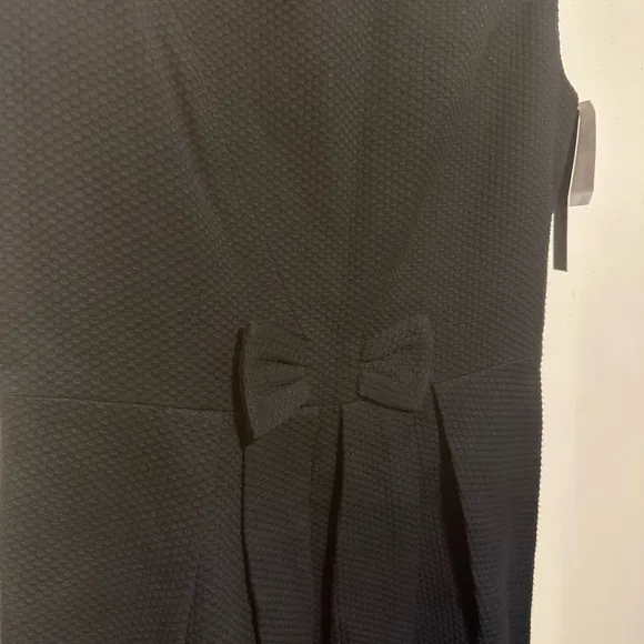 NWT David Meister Cocktail Dress Pleated waist w/bow size 6