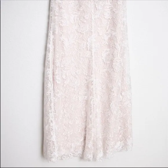 NWT Tadashi Shoji Feston Embroidered Tulle Bridal Skirt Ivory/Petal 00